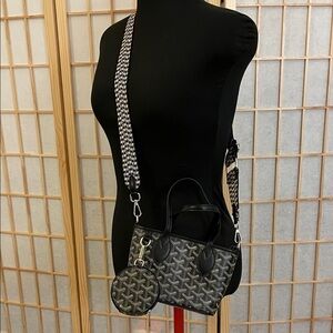 Goyard inspired hand bag. Very good/excellent condition. Made in Paris.